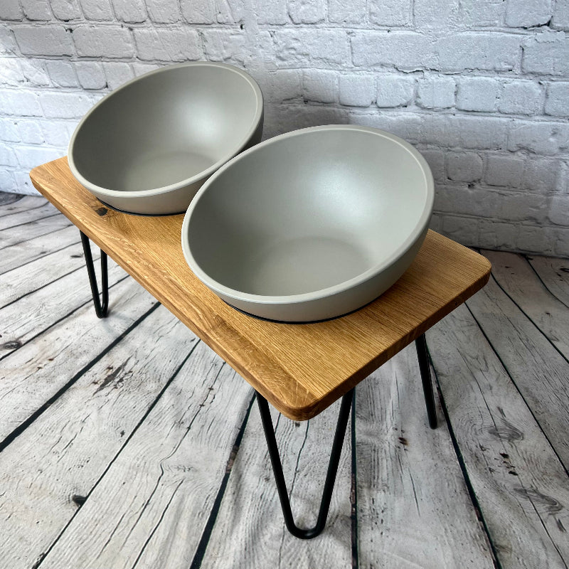 Futterstation Urban Edge mit Betonoptik Näpfen für Grosse Hunde - sofort verfügbares Einzelstueck